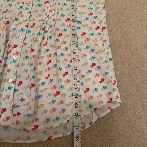 NWT Jane and Delancey Multicolor Heart Print Button Down Shirt Valentine’s Day - Picture 10 of 14